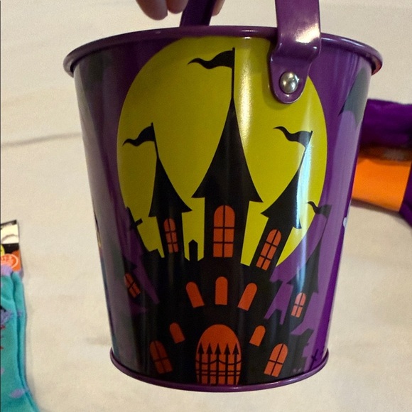 Halloween Lot - Purple Bat Scarf with Lights, Tin Bucket, Socks for Kids - Picture 6 of 13